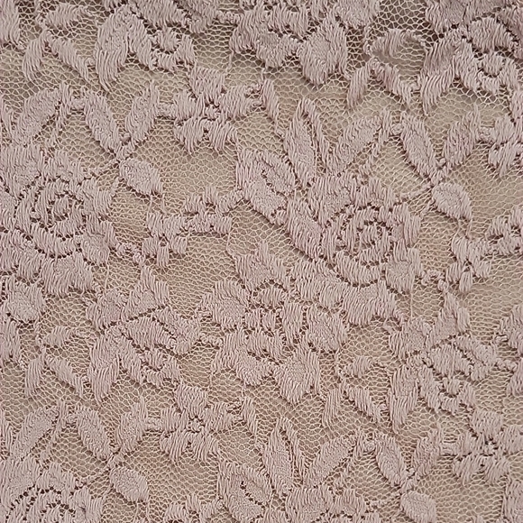 Pink Lace Off-Shoulder Top - Picture 4 of 8